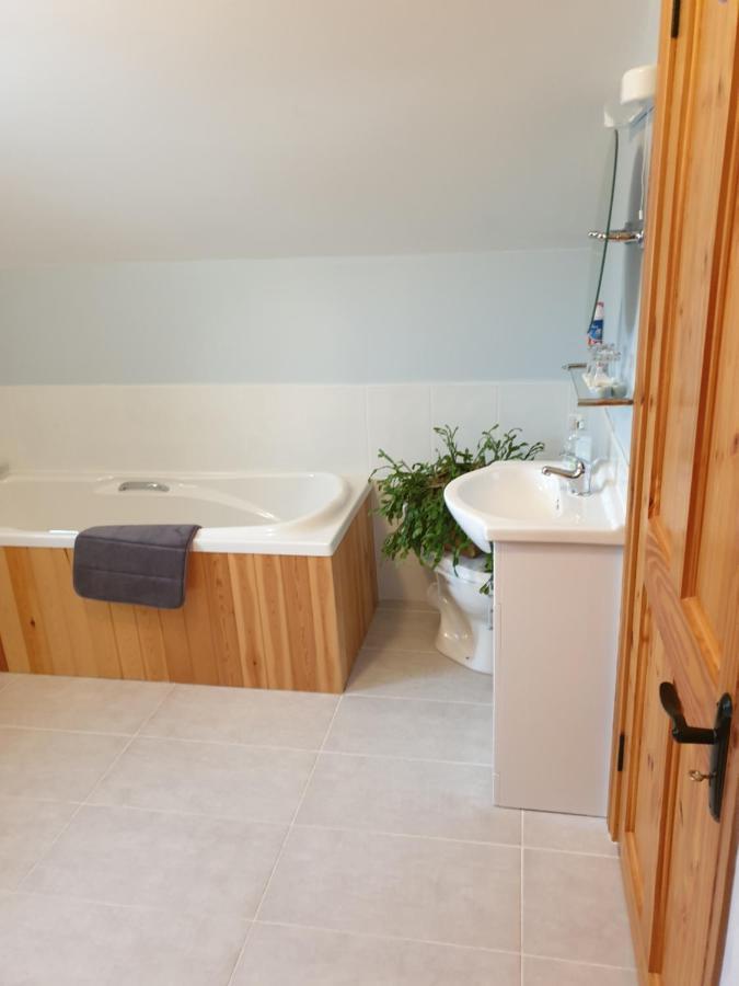 Nellies Cottage B&B Kilcogy Extérieur photo